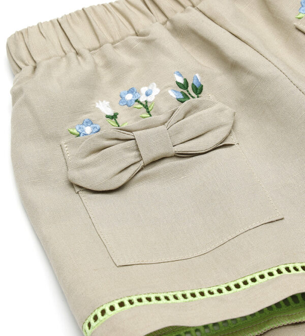 Growing up baby girl linen blend shorts – Image 2