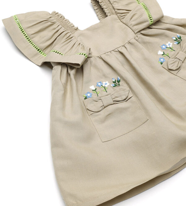 Growing up baby girl dress in linen blend – Image 2