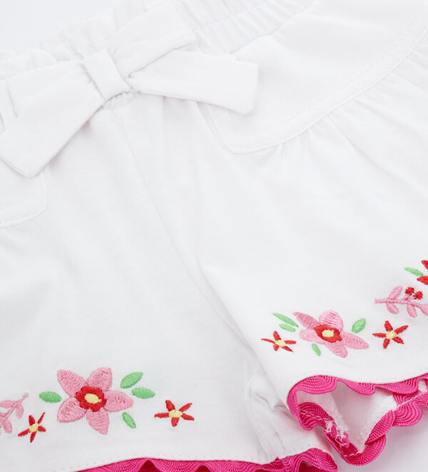 California mood baby girl shorts in embroidered cotton – Image 2