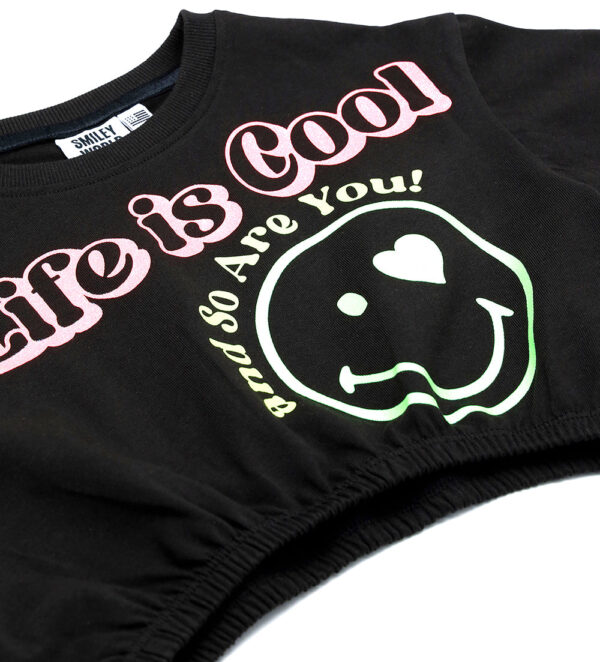 Active girl short smiley t-shirt – Image 6