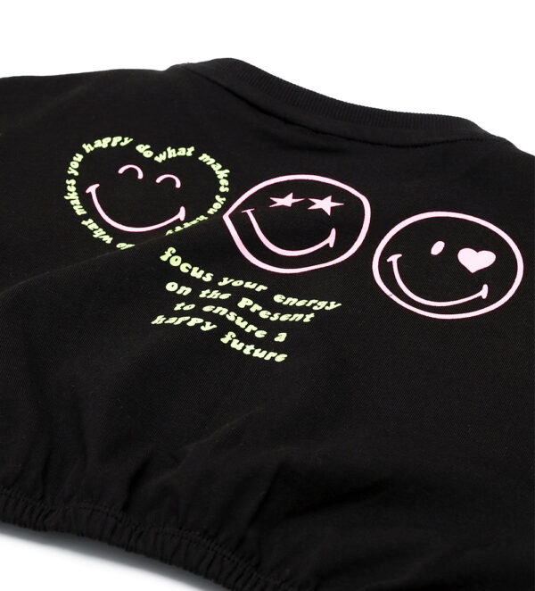 Active girl short smiley t-shirt – Image 7