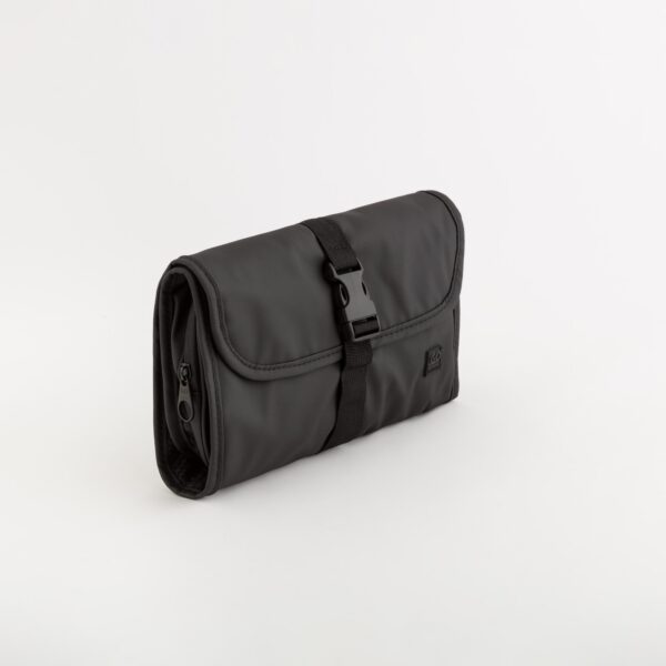 Akinori Go Unisex Necessaire – Image 5