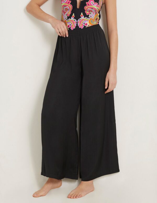 Summer Glam Woman Full-Long Trousers 1