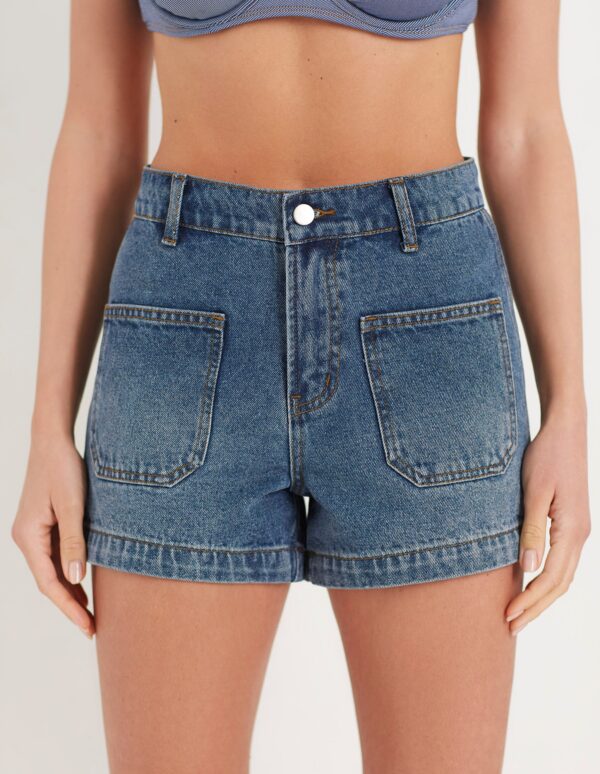 Summer Glam Woman Shorts – Image 4