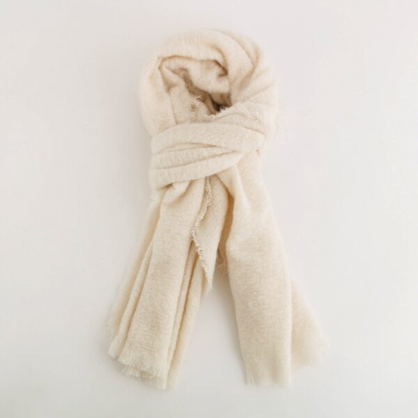Kilimangiaro Woman Scarf 2 – Image 3