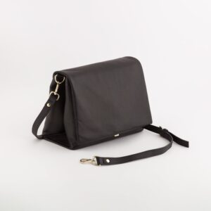 luisa woman crossbody 1