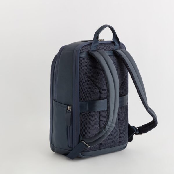 City Pro Man Backpack – Image 8