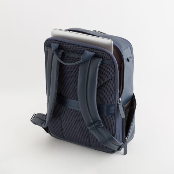 City Pro Man Backpack – Image 11