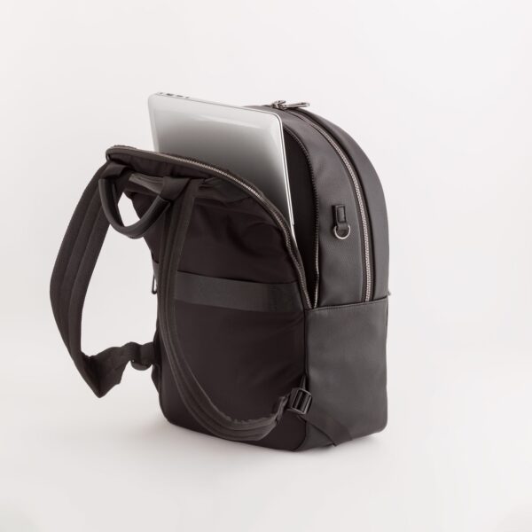 capable pro man backpack 1 – Image 7