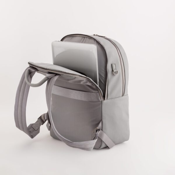 capable pro man backpack 1 – Image 10