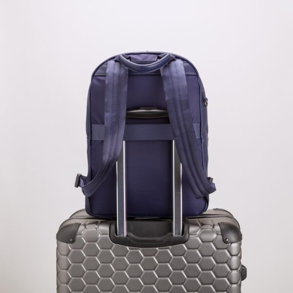 capable pro man backpack 2 – Image 11