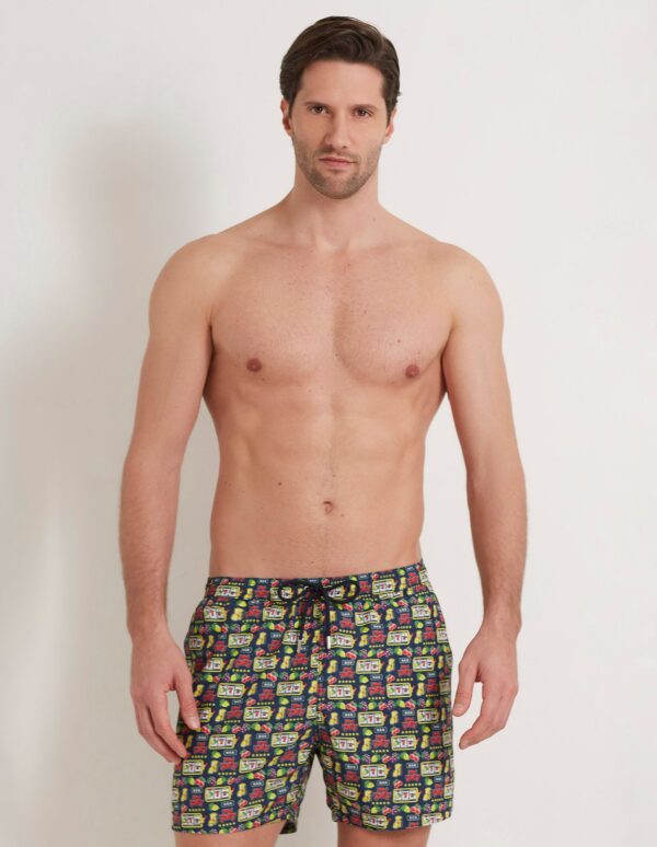 Funny II Man Medium boardshorts 1
