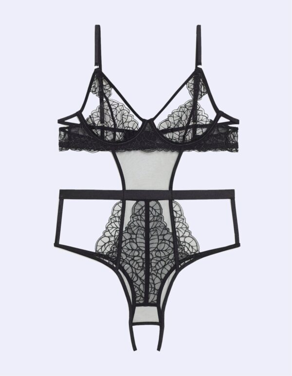 Prive' - Foliage Woman Body W/Wire – Image 4