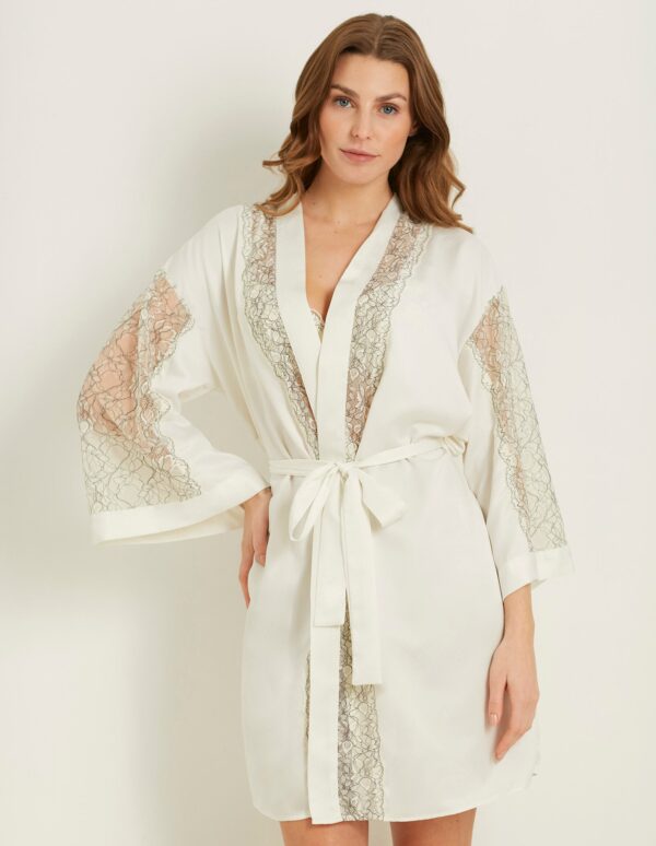 Ladylike Woman Kimono – Image 2