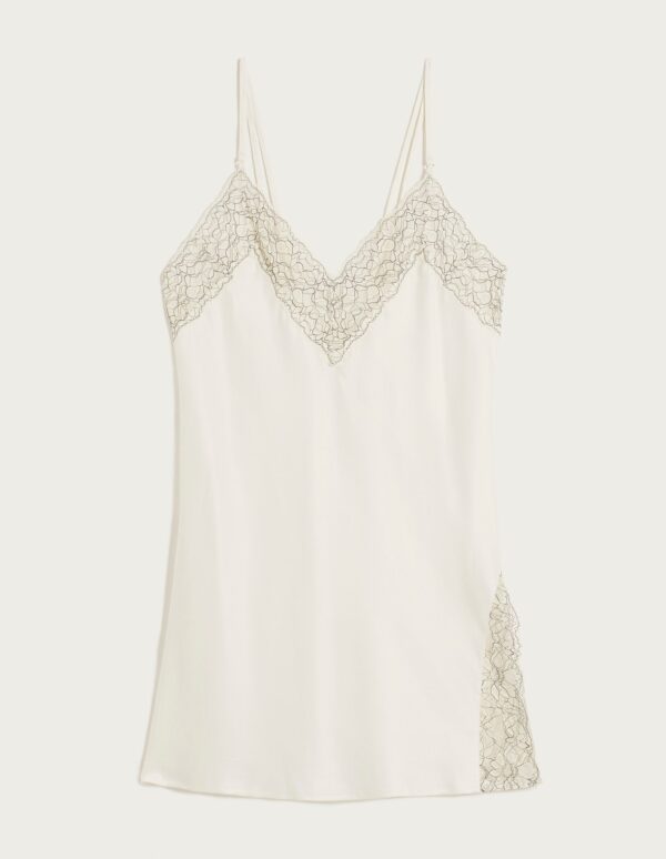 Ladylike Woman Chemise – Image 3