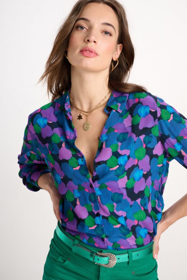 BLOUSE - Mila Brushwork Lilac – Image 3