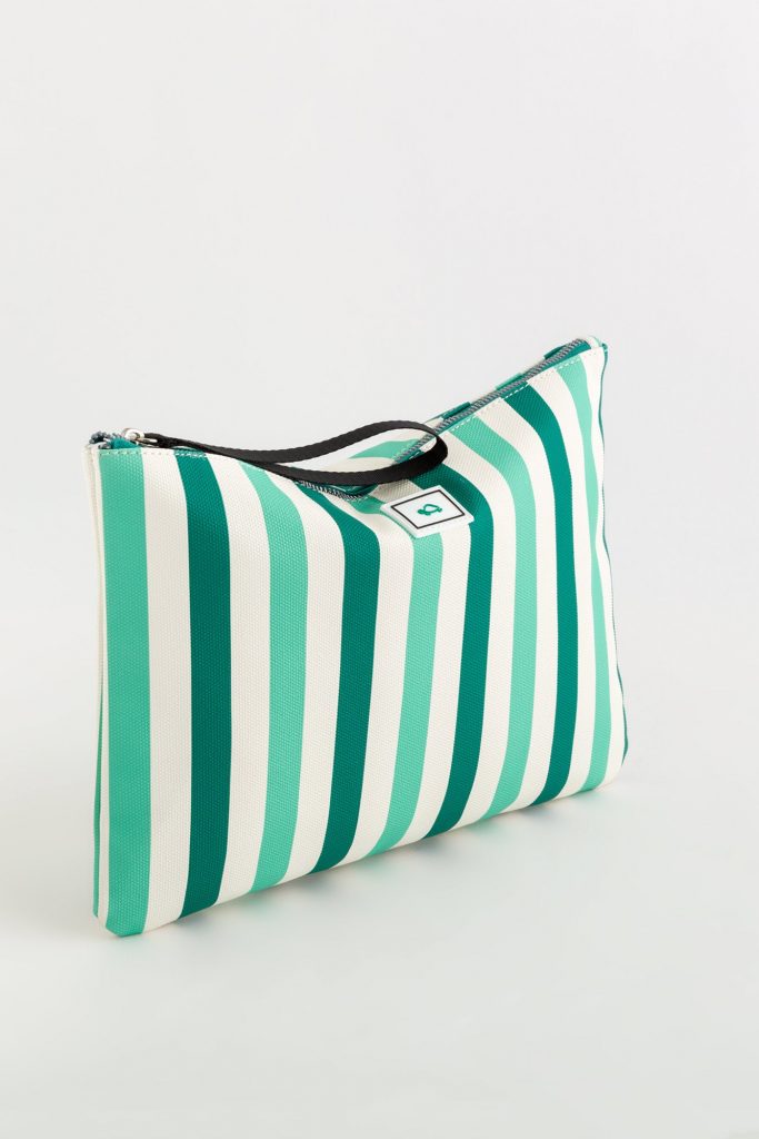 Felicia Woman  Wet Swimsuit Bag / Beauty