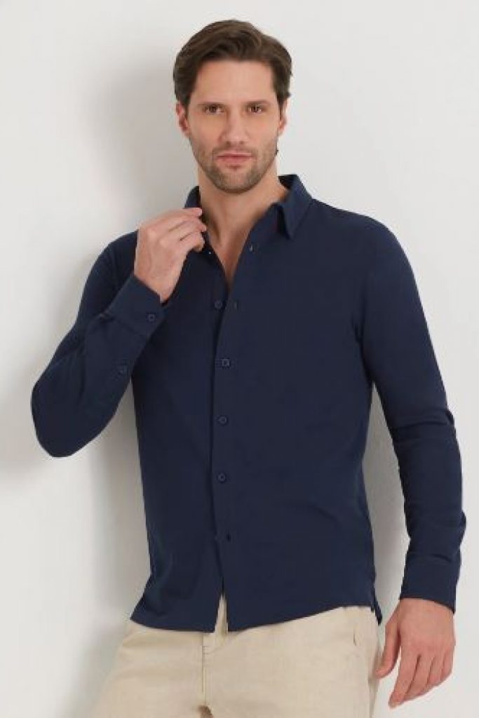Easy Living Man Blouse