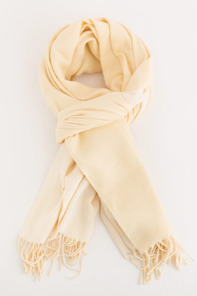 Everest Woman Scarf 3
