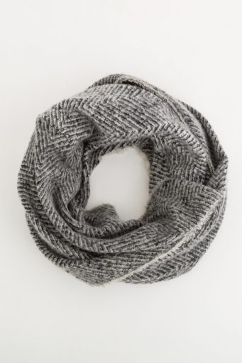 Everest Woman Round Neck Scarf
