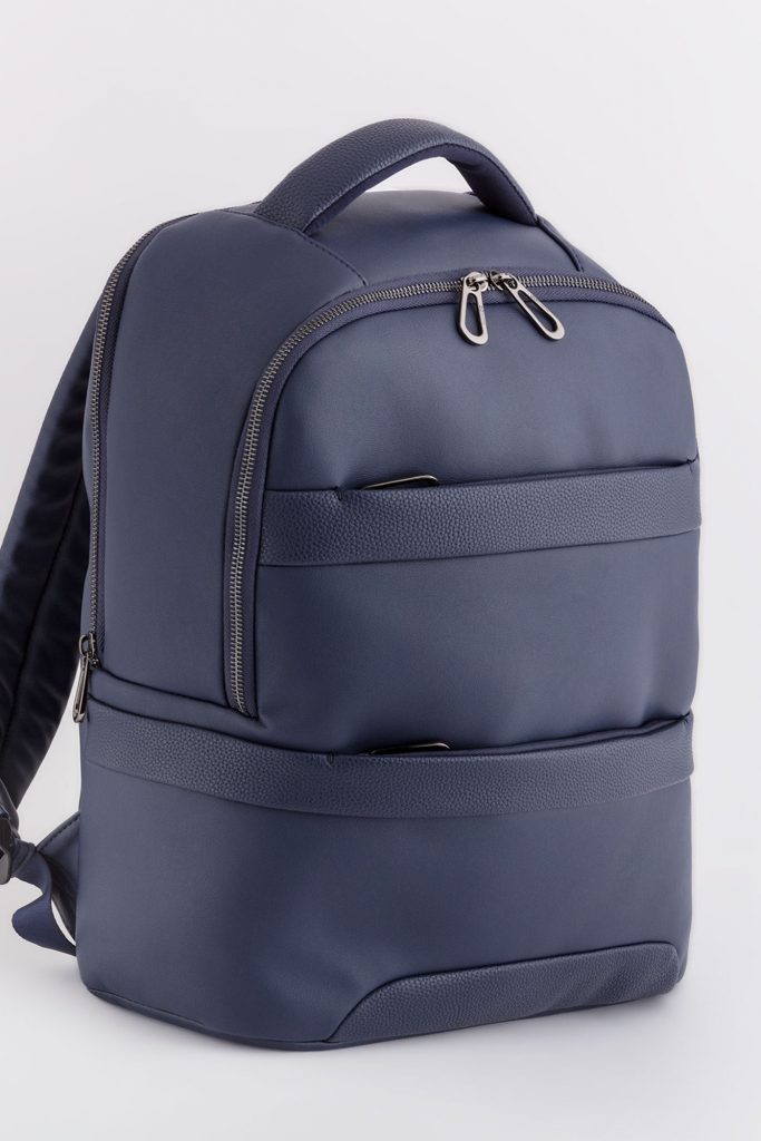 impact pro man backpacks 1