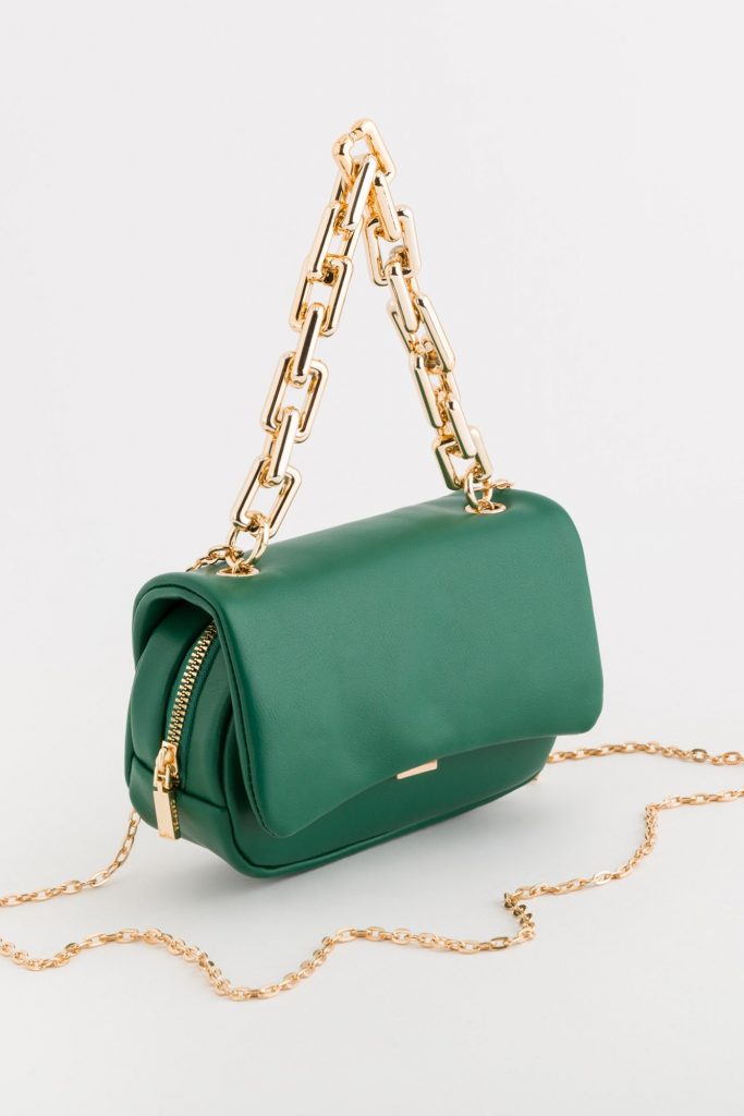 Praga Woman Flap