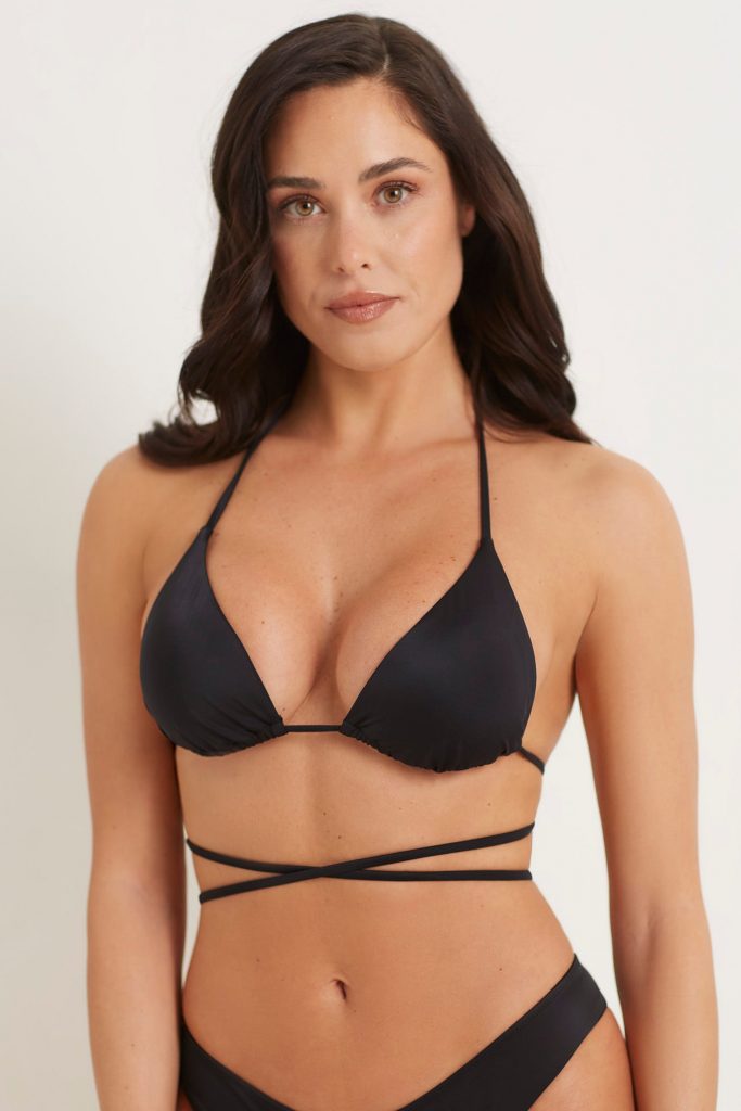 Essentials Woman Sliding Triangle Bra 1