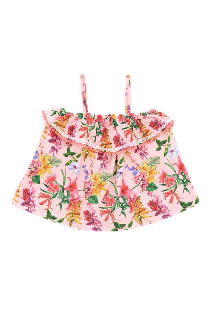 Ibiza’s market girl tank top with braces 1