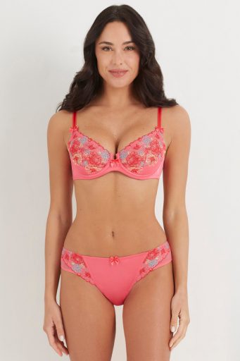 Ashley Woman Balcony Bra 1