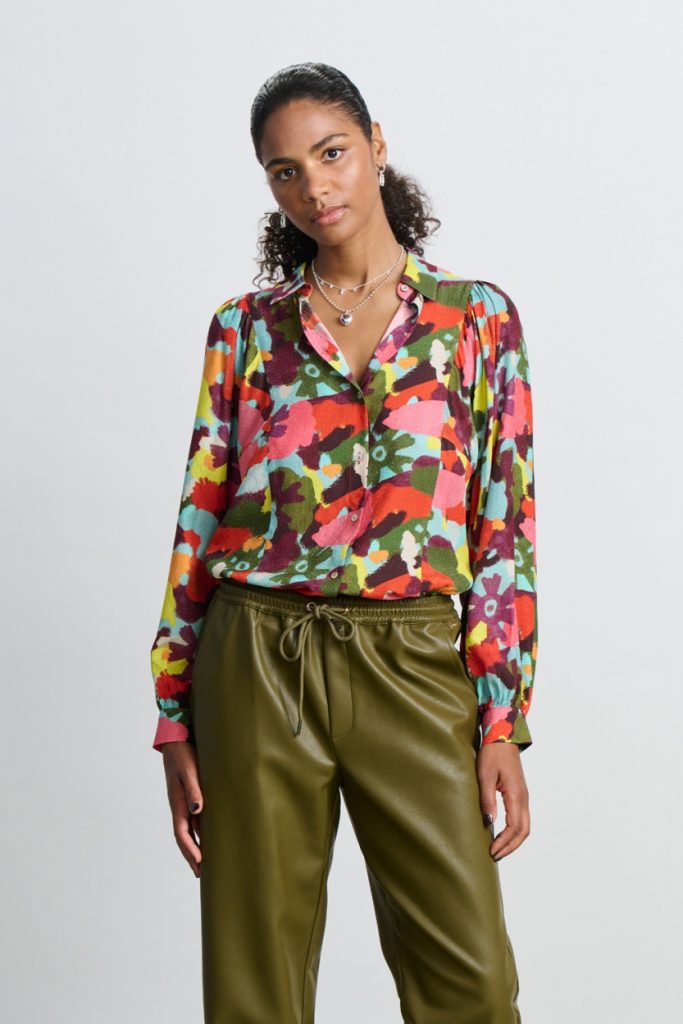 BLOUSE – Palette de Couleurs