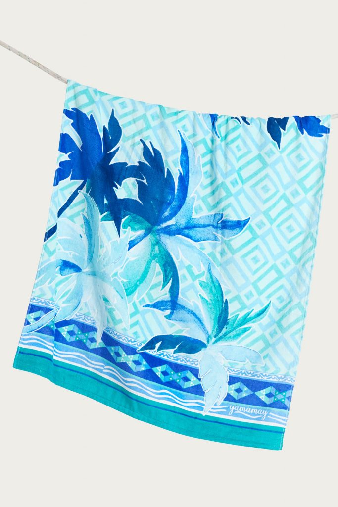 Akila Woman Beach towel